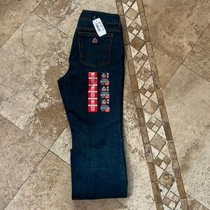 Bulwark womens FRC jeans size 6 nwt